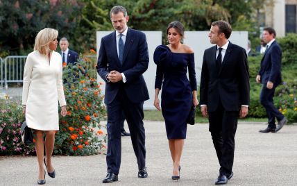 Роскошная королева Летиция и стильная Брижит Макрон: испанская королевская чета на приеме во Франции