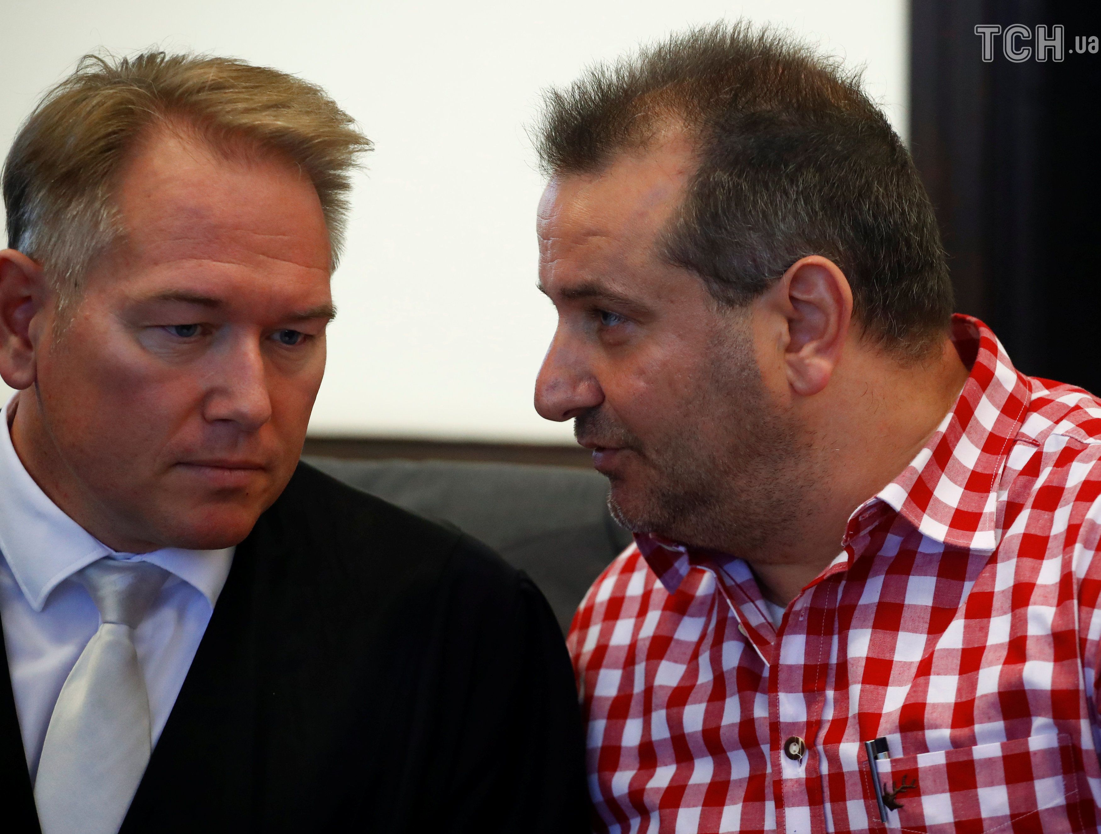 Вилфрид Вагенер с адвокатом / © Reuters