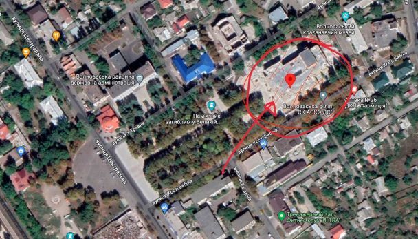 У Волновасі атакували "Будинок культури залізничників" / © Андрющенко Time - канал радника міського голови Маріуполя