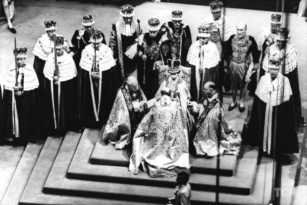Королева Єлизавета II у день коронації / © Associated Press