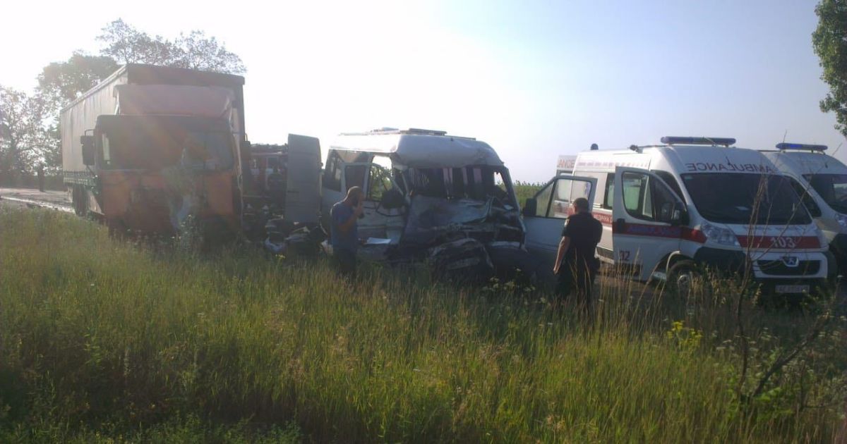 Фото з місця аварії