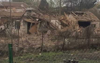На Дніпропетровщині окупанти тричі обстріляли касетними бомбами населений пункт