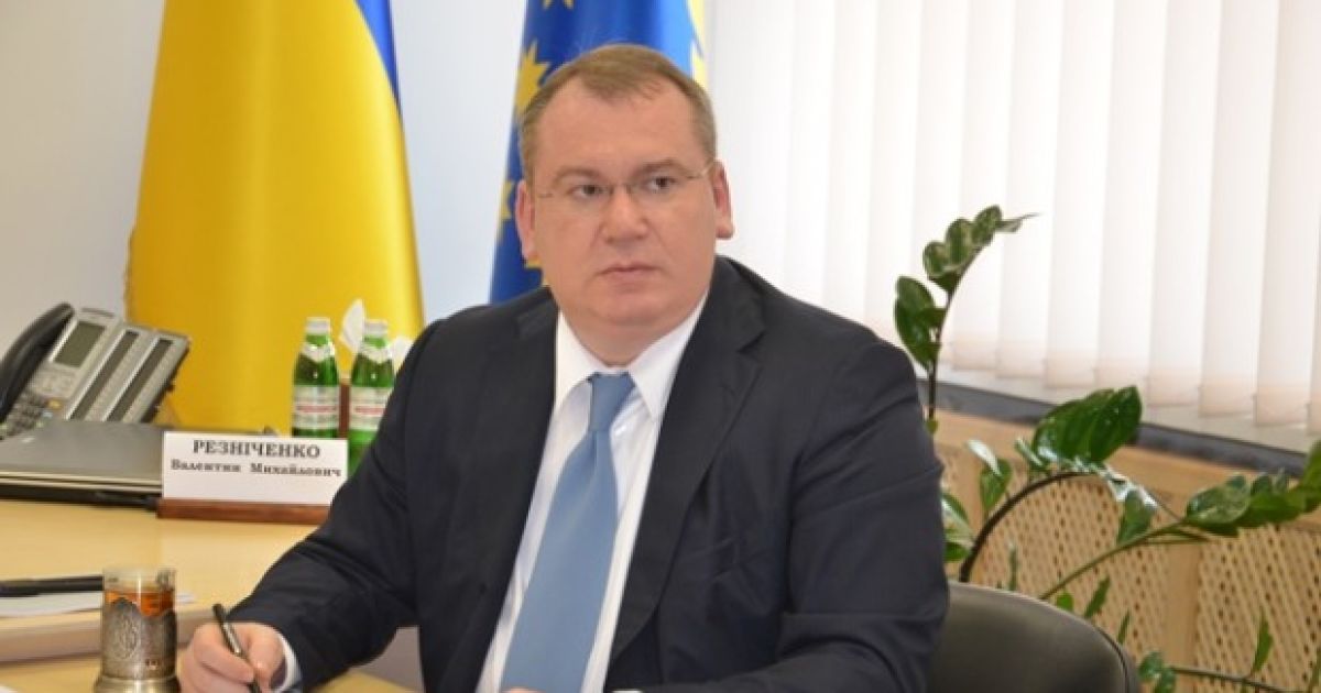 Голова ОДА Резніченко: Спецкомісія перевіряє стан доріг на Дніпропетровщині