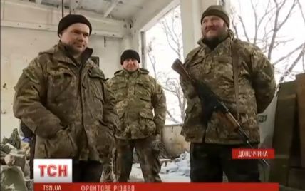У Пісках українські бійці колядують і мріють зустріти наступне Різдво з родинами