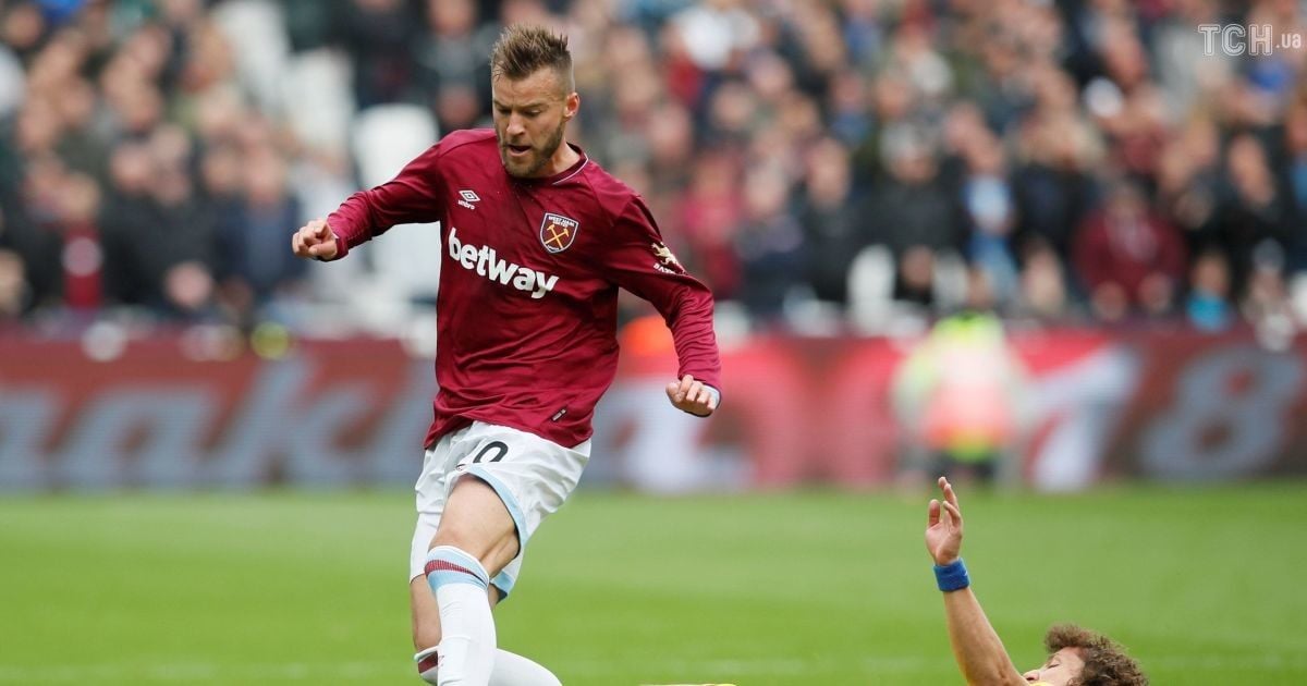 Игроки "Вест Хэма" потроллили Ярмоленко после промаха в матче с "Челси"