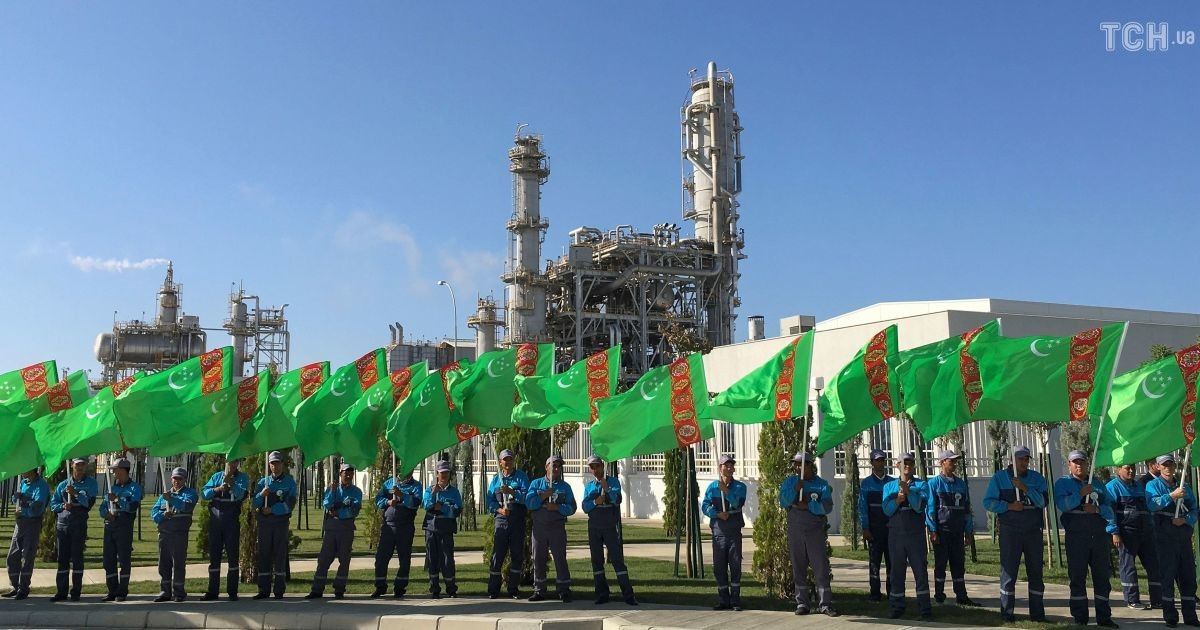 У Туркменістані вперше за 26 років стануть платними газ, вода та електроенергія