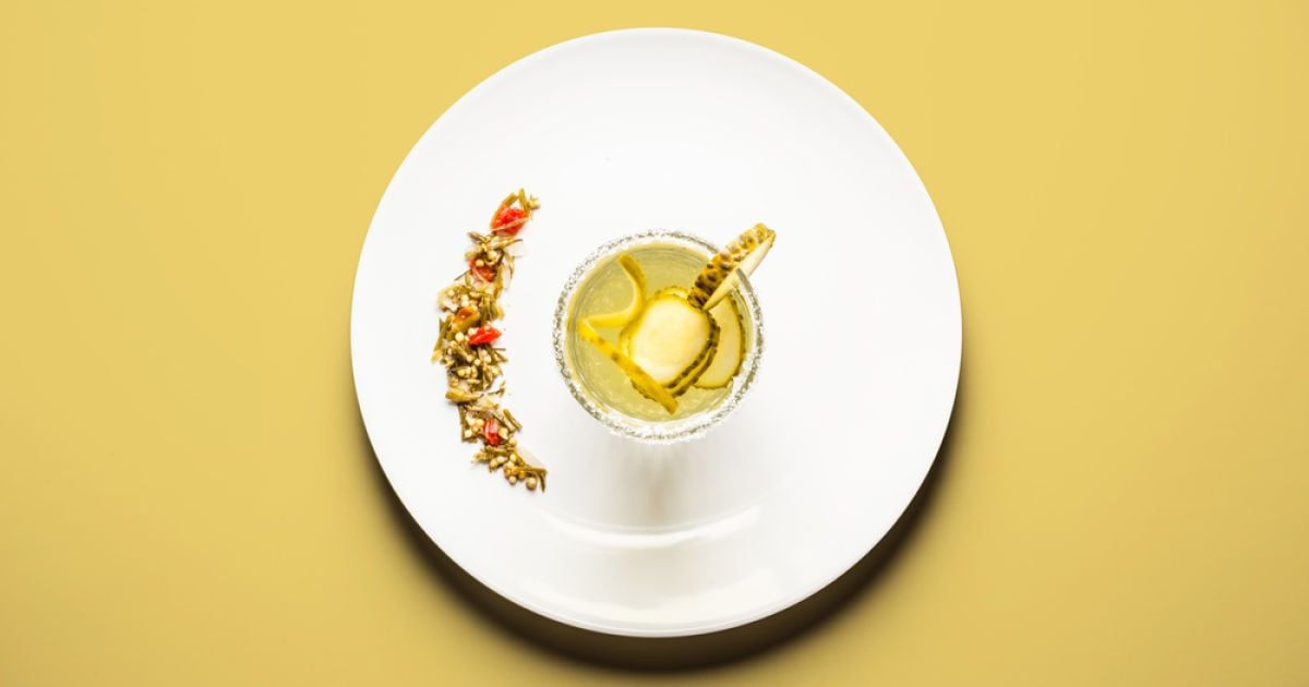 Коктейль из соленых огурцов / © Eating for two