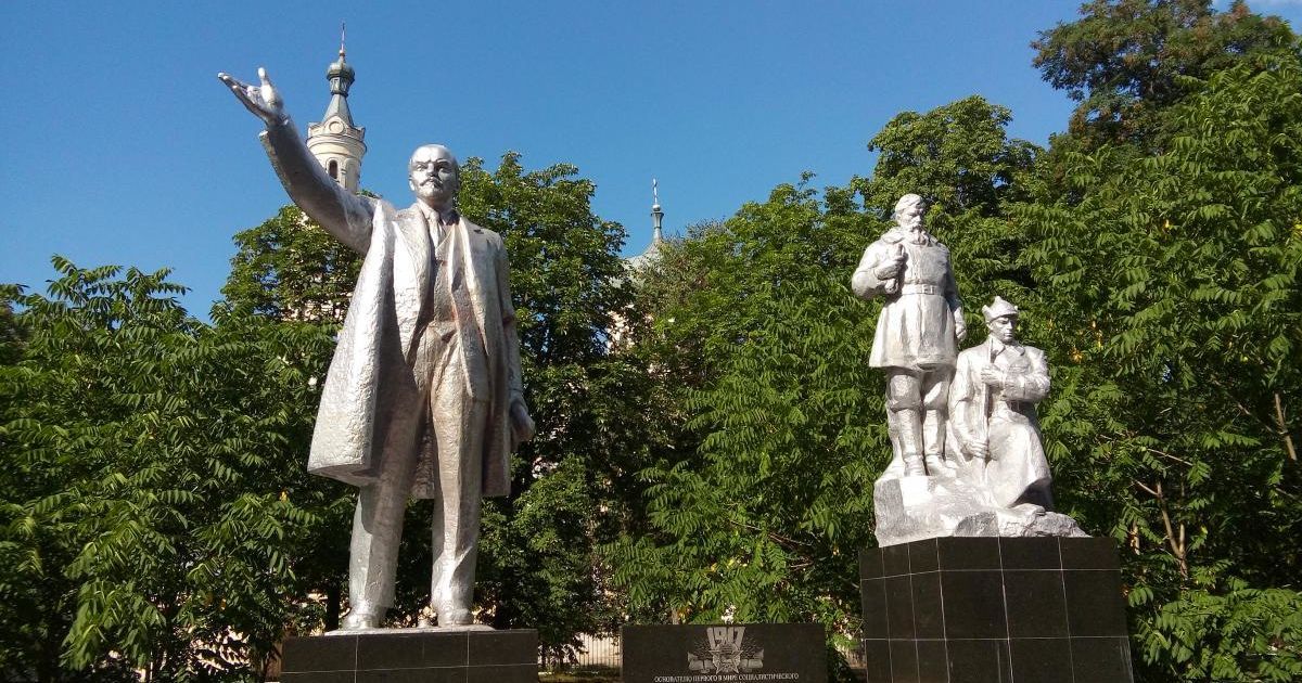 Коммунисты решили восстановить и вернуть памятник Ленину в Семеновке