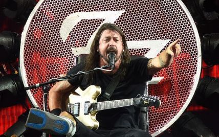 Фронтмен Foo Fighters после массового исполнения хита группы огорошил фанов чудесным итальянским