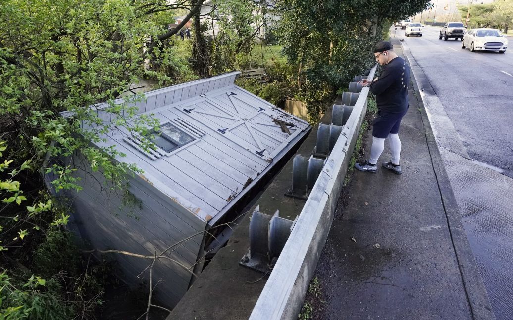 © Associated Press