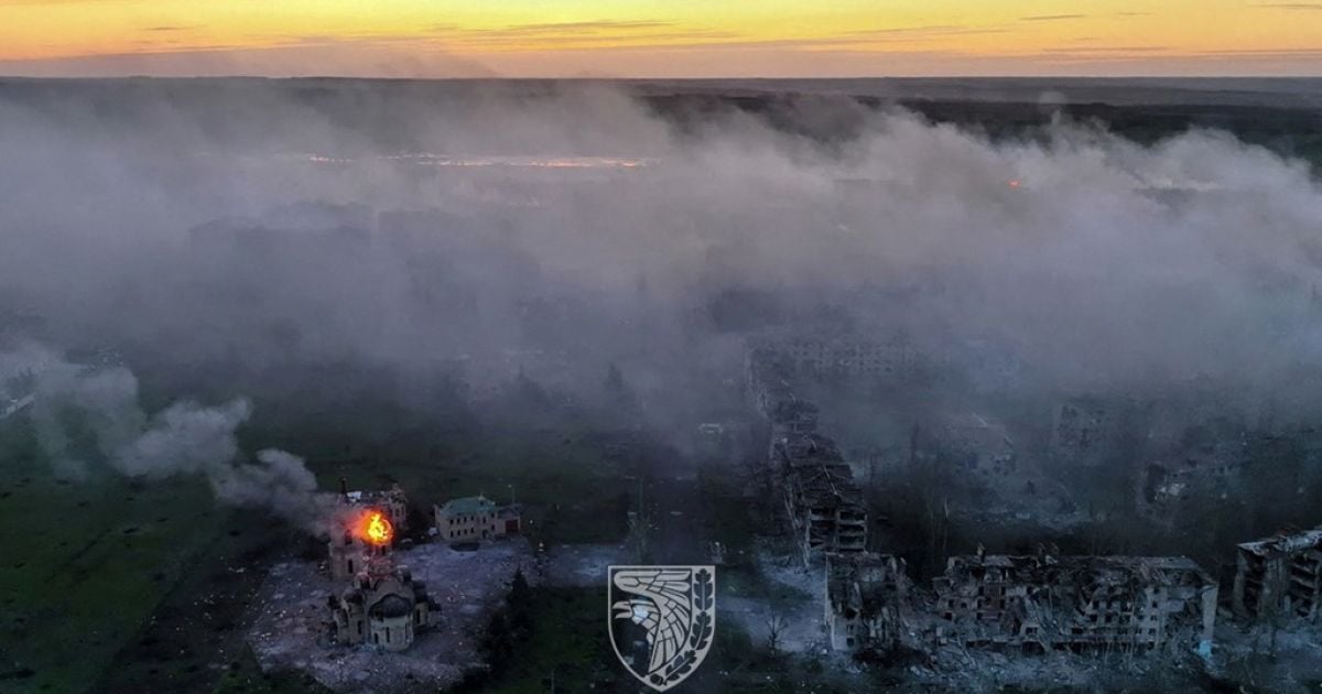 Вид разрушений в Бахмуте 21 мая 2023 зафиксировал оператор дрона 93-й ОМБр "Холодный Яр"