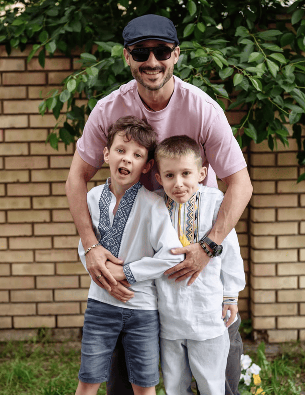 Андрій Федінчик з сином Андрієм та його другом / © instagram.com/andreyfedinchik