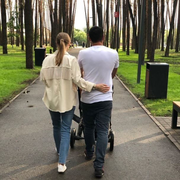 Анна Сагайдачна з родиною / © instagram.com/annasagaidachnaya