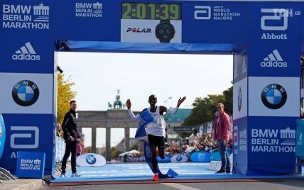 Кенійський бігун встановив фантастичний світовий рекорд у марафоні
