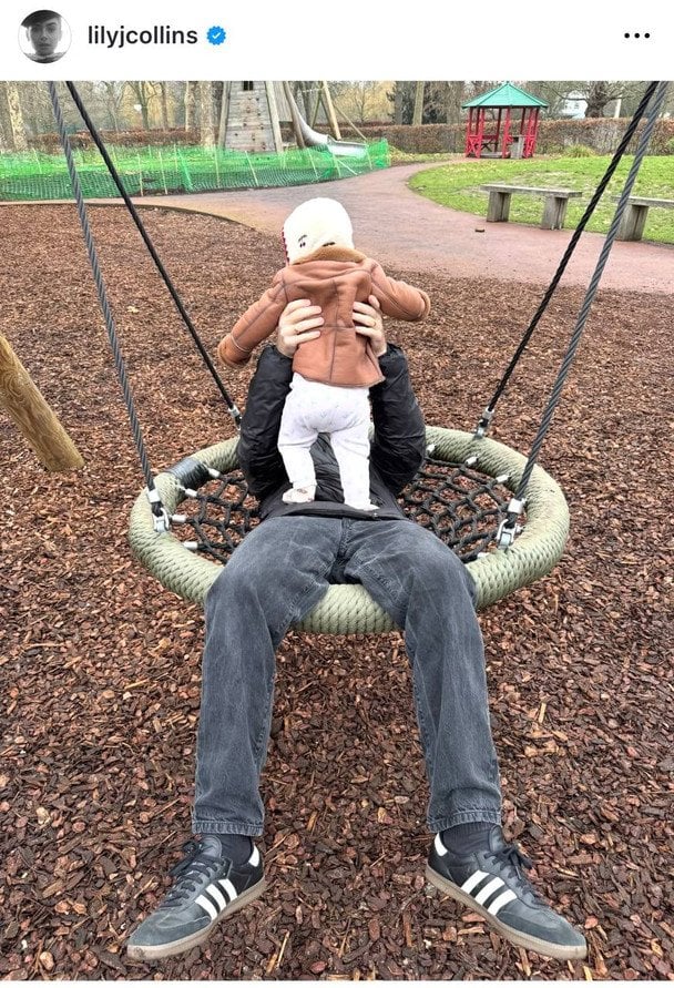 Чоловік Лілі Коллінз з їхньою донькою / © Instagram Лілі Коллінз