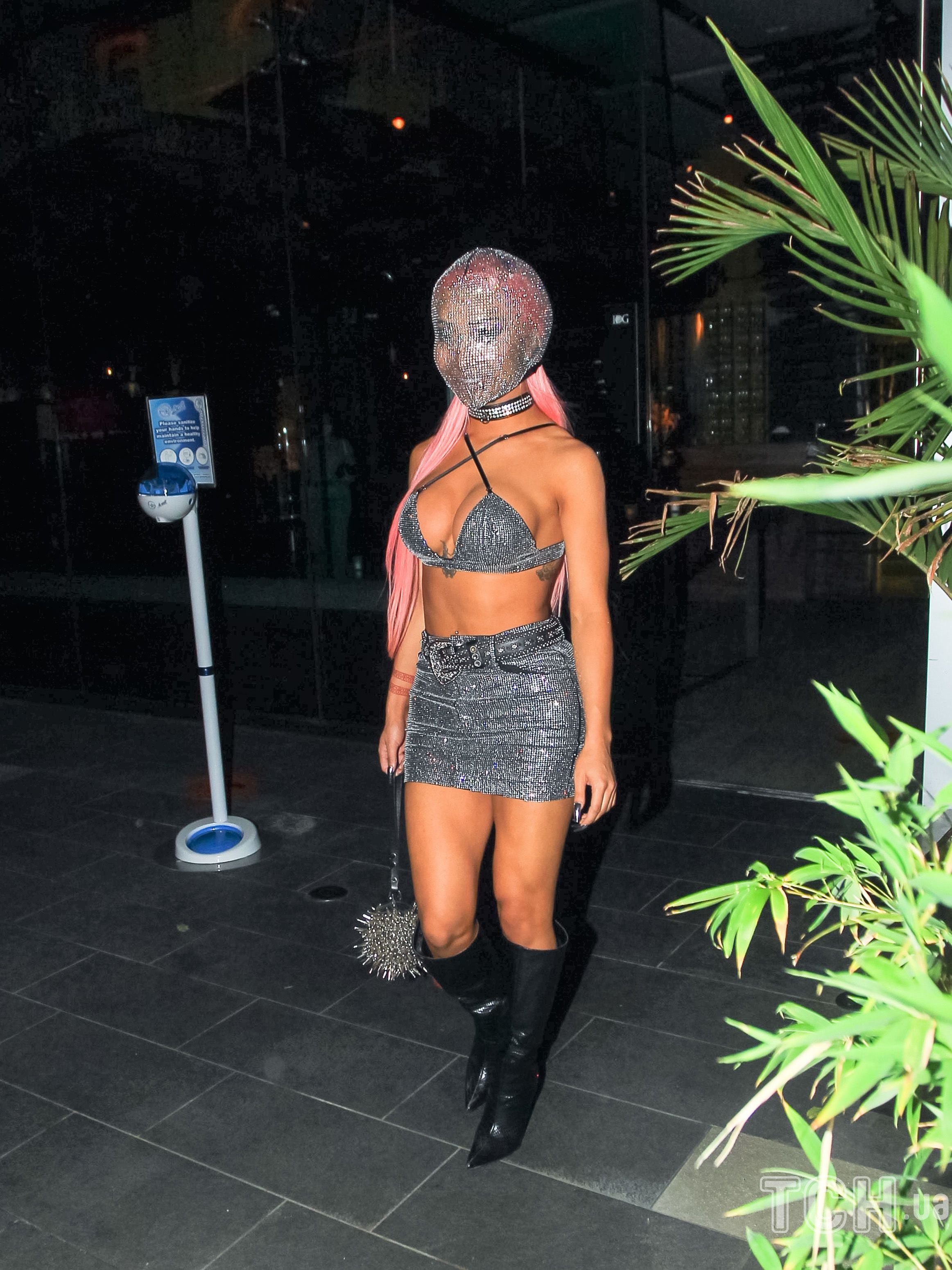 Ақ мүшесі бар әйелдердің порно видеолары