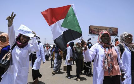 Структури "кухаря Путіна" Пригожина допомагали диктатору Судану вгамувати протести – "Досьє"