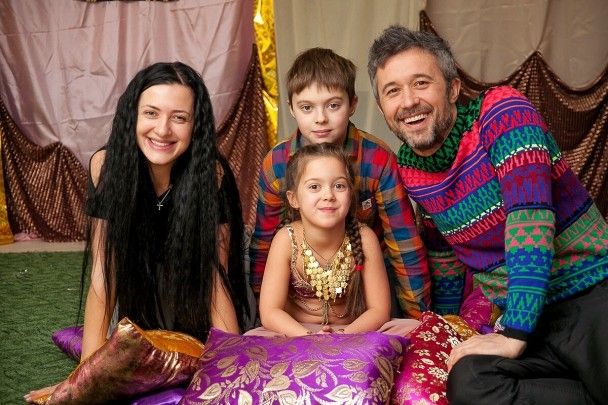 Сергей Бабкин с женой / © пресс-служба канала "1+1"