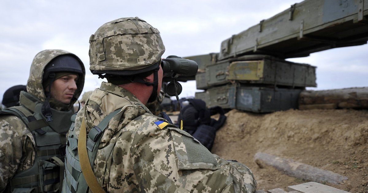 На Луганщині ДРГ бойовиків намагалась прорвати оборону сил АТО, загинув військовий