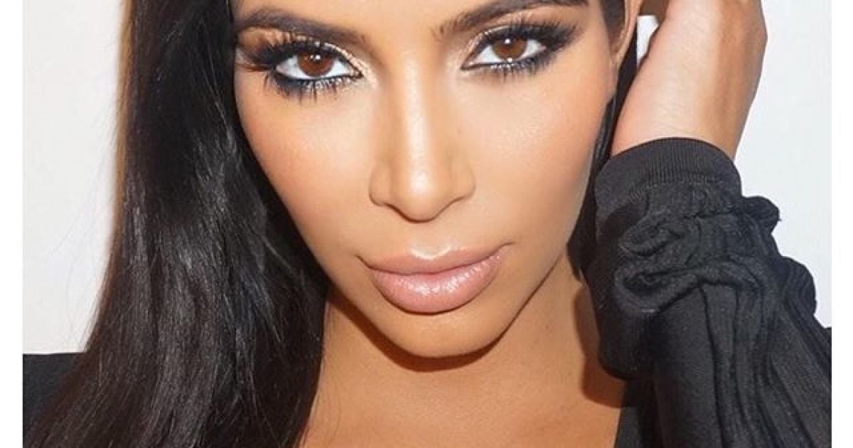 Кардашян оригинально поздравила бабушку с днем рождения