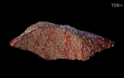 У Південній Африці у печері археологи знайшли найдавніший малюнок людини