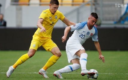 Двое футболистов сборной Украины оказались в символической команде Лиги наций