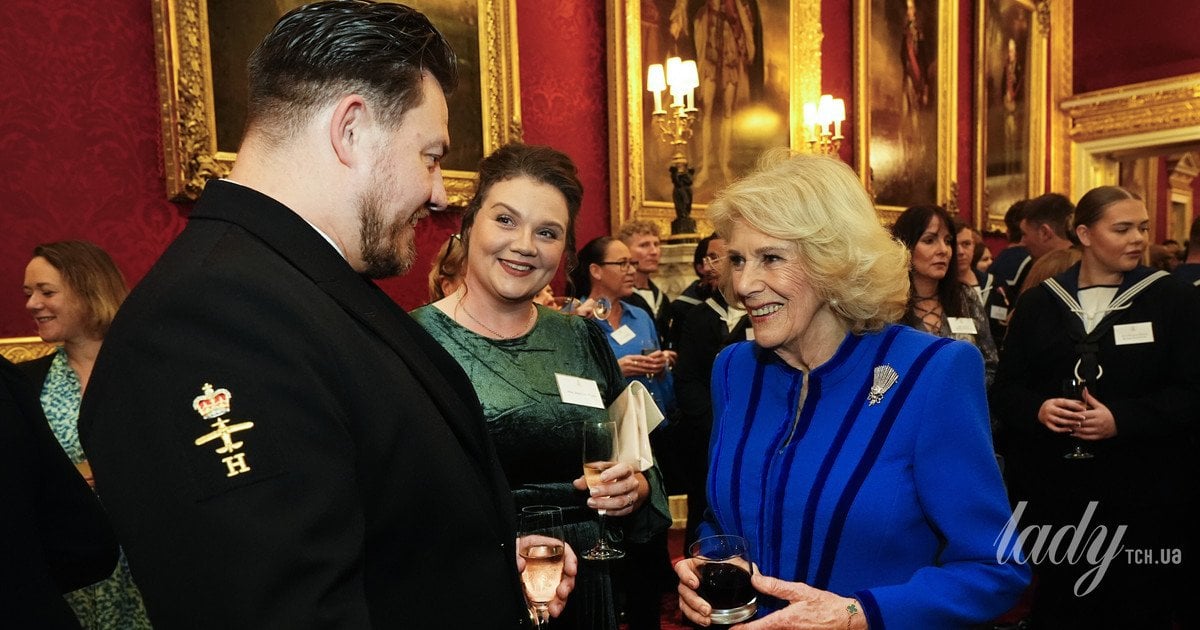 Королева Камілла