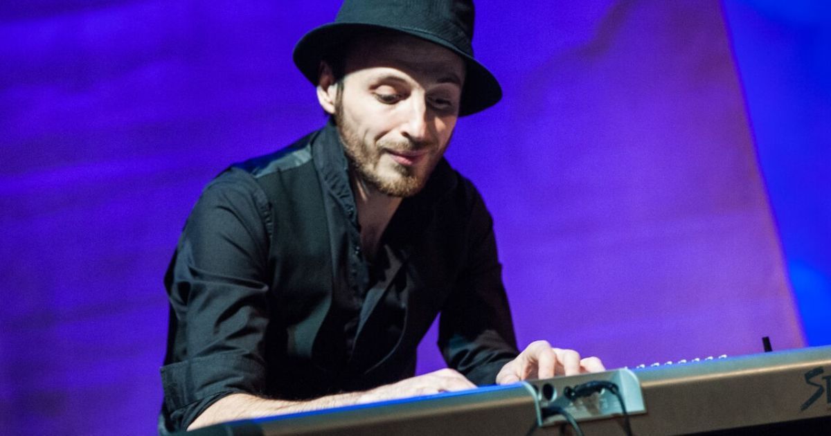 Валерий Харчишин дебютировал в театре