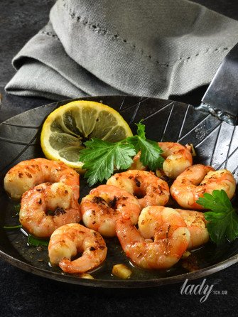 Как приготовить идеальные креветки к пиву