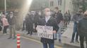 Сотни активистов вышли к СБУ поддержать Стерненко