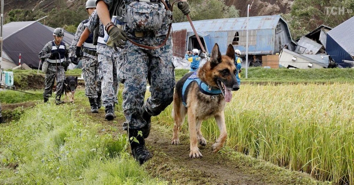 В Китае произошло землетрясение: разрушены десятки домов, есть пострадавшие