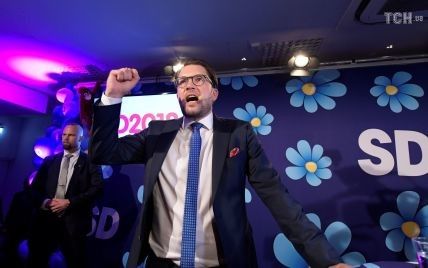 У Швеції ультраправа антиіммігрантська партія посіла друге місце на парламентських виборах - екзит-поли
