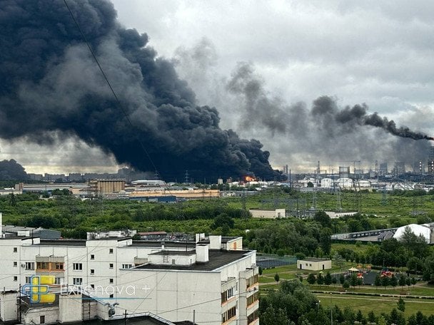 Москва має кілька кіл ППО, але дрони знову долетіли: що це означає