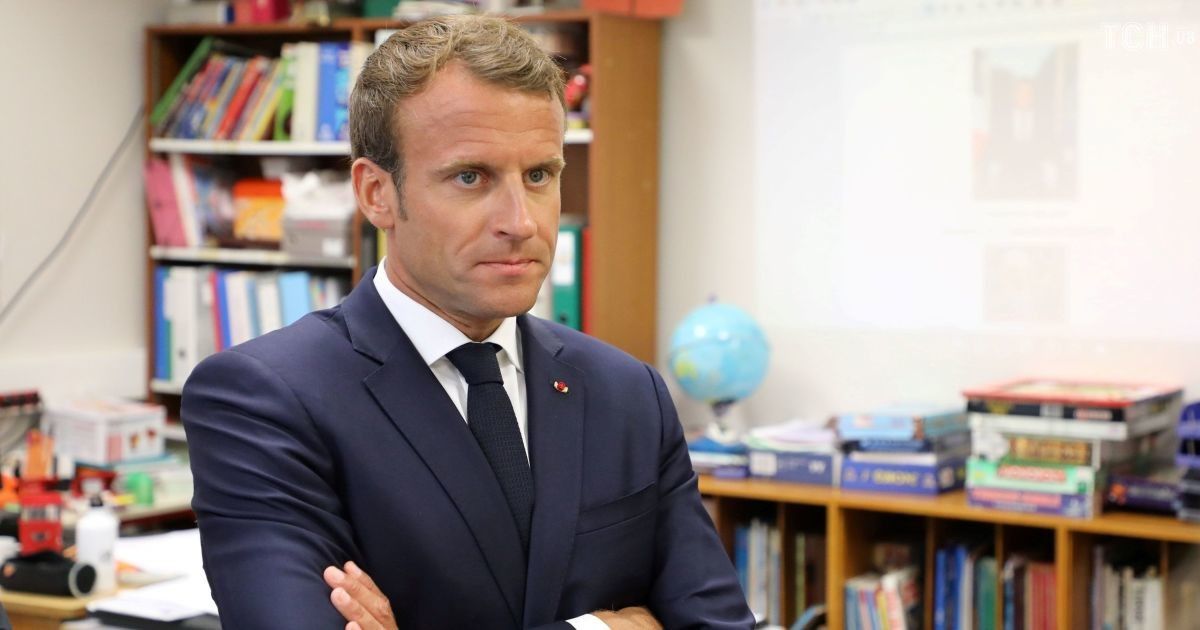 Во Франции меняется правительство: Макрон назначил четырех новых министров