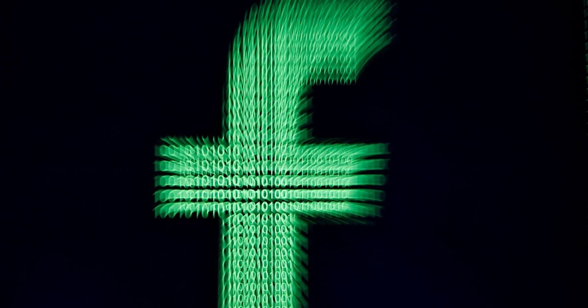Спецслужби США заявили про спроби Росії втрутитися в вибори. Facebook почав блокування акаунтів "тролів"