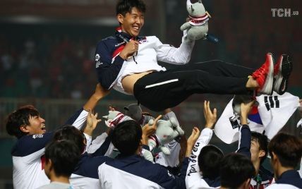 Футболист сборной Южной Кореи избежал попадания в армию благодаря победе в азиатских играх