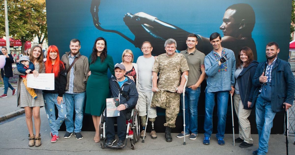 Соломія Вітвіцька разом з Світланою Тарабаровою та ветеранами АТО представили  проект "Переможці-2" у Полтаві