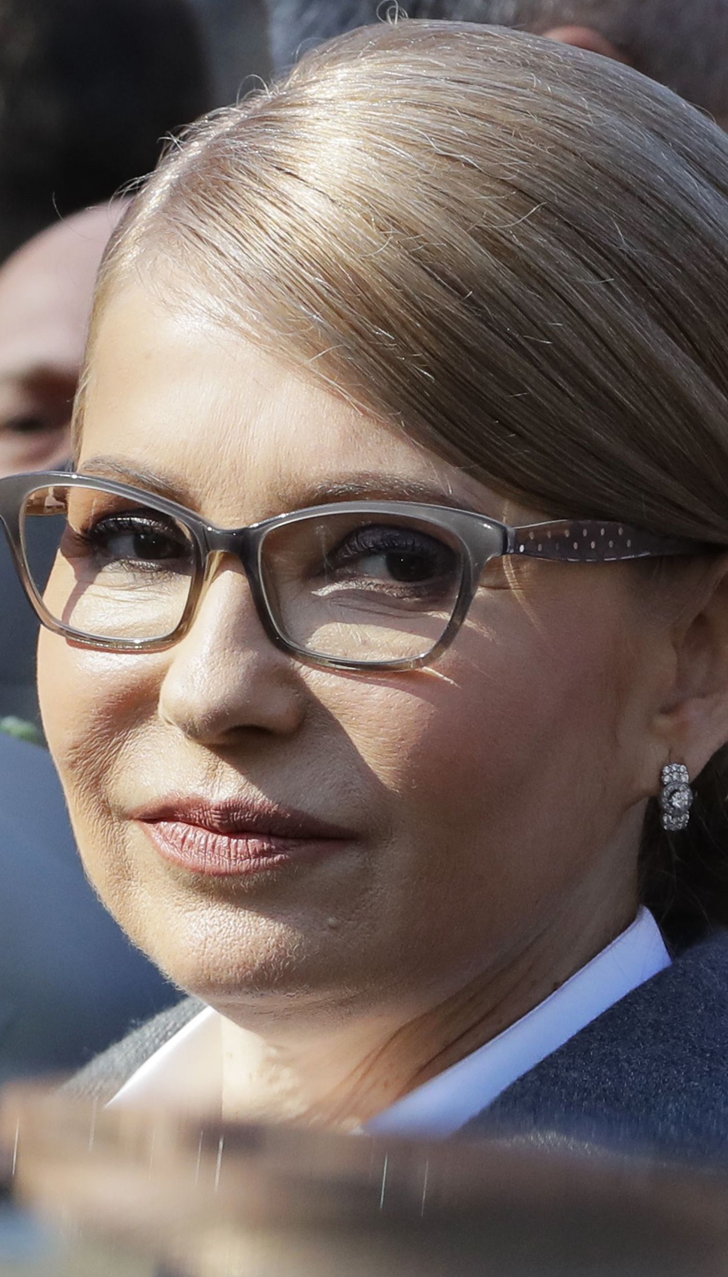 "Треба думати, як жити далі". Тимошенко записала відеозвернення – переможець другого туру для неї очевидний