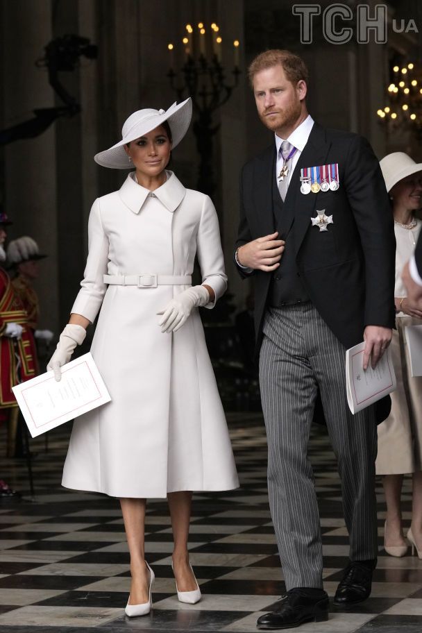 Меган та Гаррі на платиновому ювілеї королеви Єлизавети II / © Associated Press