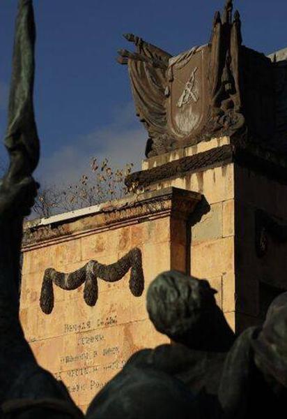 Пагароб Славы во Львове.
