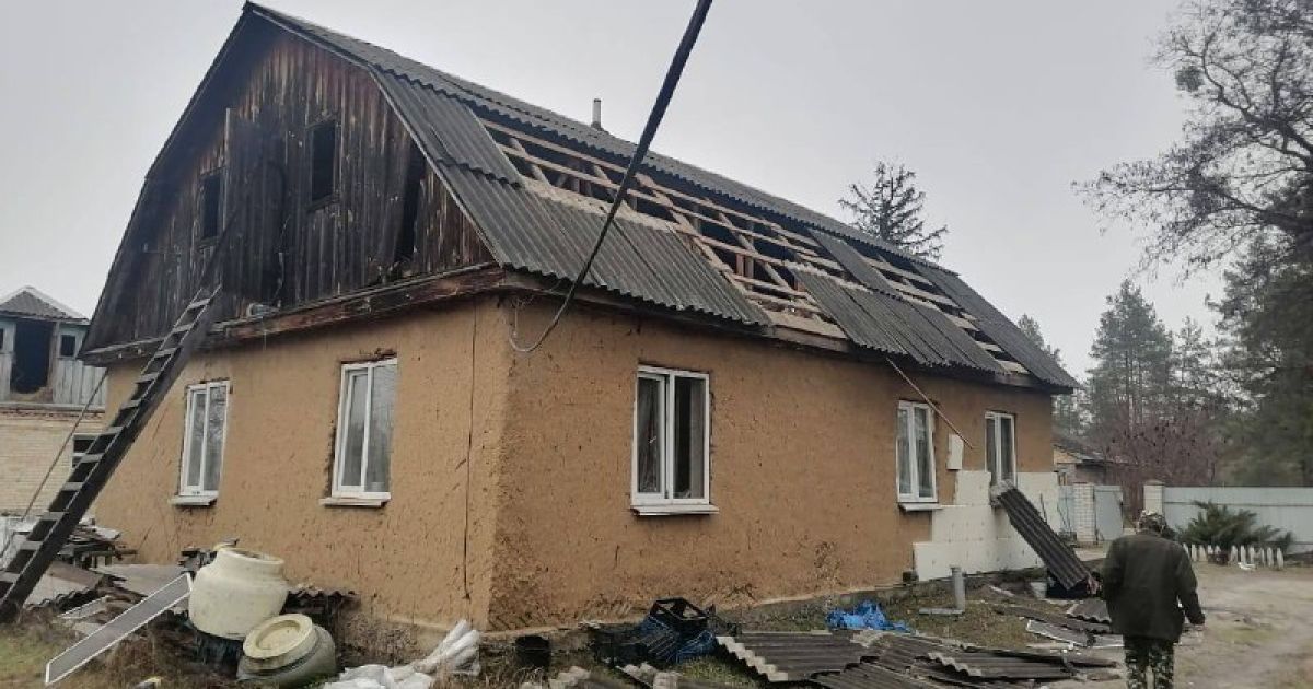 Разрушение от ракетного удара в Киевской области / © Анатолий Федорук