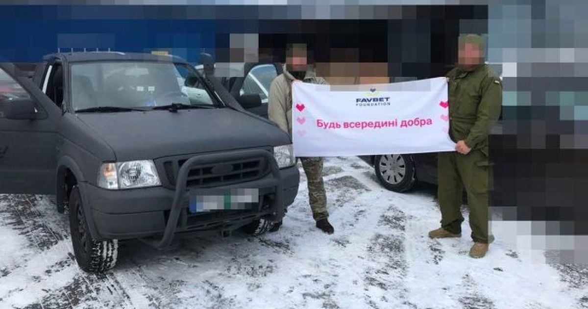 Favbet Foundation передал ВСУ на восточное направление сразу два внедорожника