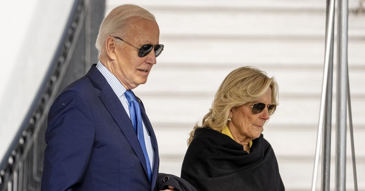 In a yellow outfit and suede boots: Jill Biden and her husband took ...