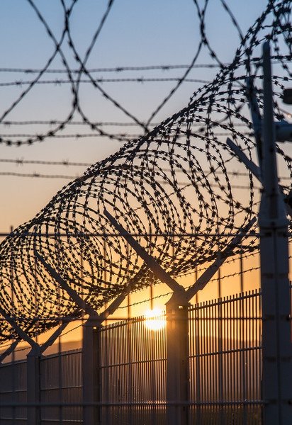 Вкрали майже 1 млн грн та Lexus: на Львівщині "нащадки Довбуша" вчинили зухвалий злочин