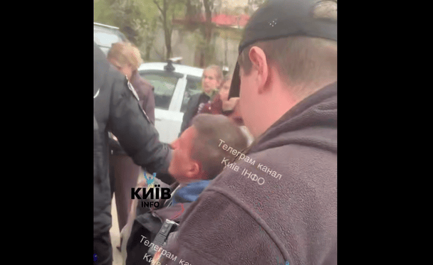 "Господи, допоможи": поліція пояснила, чому військові ТЦК затримали чоловіка