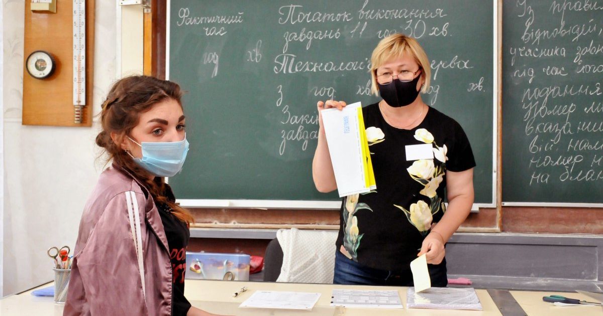 ВНО за деньги: в УЦОКО объяснили, в каких случаях участникам придется платить, а в каких — нет