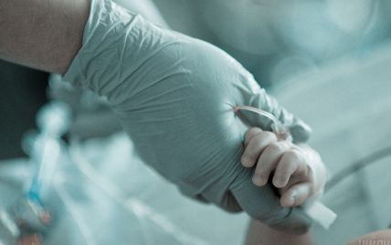 Пережила клиническую смерть: в Ровенской области медики спасли годовалого ребенка после остановки сердца