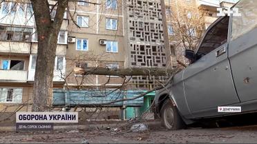 Вугледар на Донеччині здригається від розривів російських бомб, ракет та артилерійських снарядів
