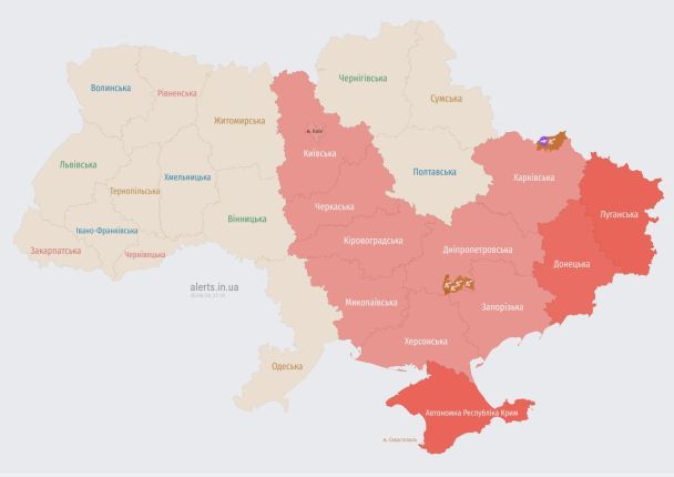 Карта повітряних тривог станом на 21:15