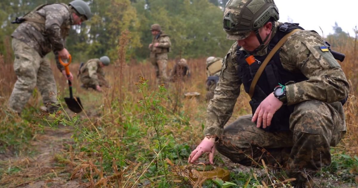 Украина плотнее проходит границу с РФ и РБ/Скриншот